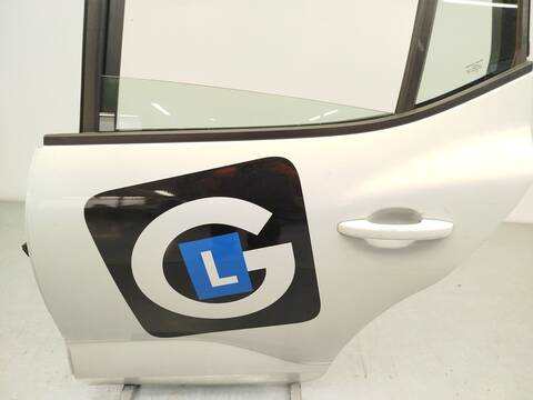 Foto 4ª: Puerta Trasera Izquierda Dacia Sandero 1.0 TCE 90 91CV 67KW [H4D470] (2024)