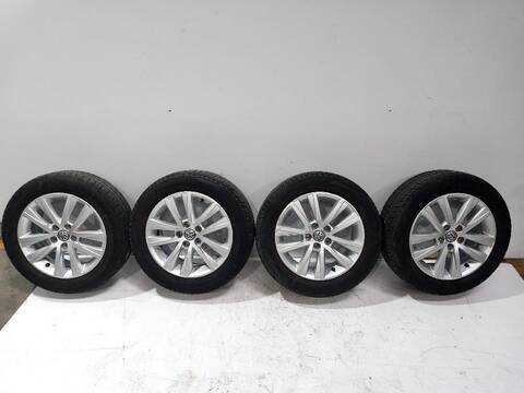 Foto 1ª: Juego LLantas Volkswagen Polo ADVANCE BLUEMOTION 90CV [CUSB] (2014)