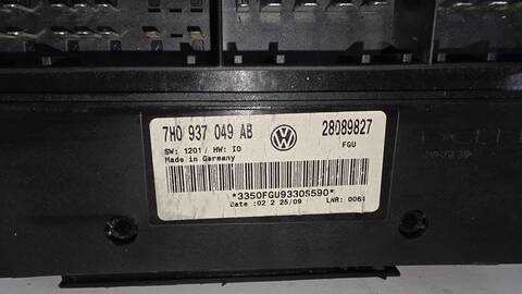 Foto 2ª: Centralita Motor ECU Volkswagen Transporter TRANSPORTER FURGON LARGO T5 (2003)