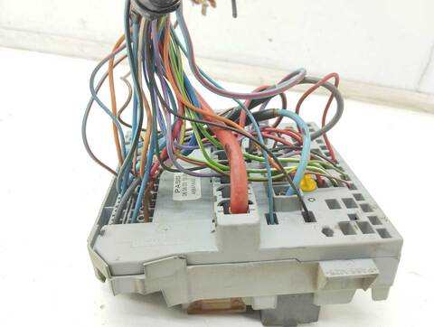 Foto 3ª: Caja Reles Fusibles Fiat Panda 1.1 8V 54CV 40KW [187A1000] (2003)