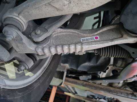Brazo Suspension Delantero Derecho Jaguar F Pace PRESTIGE 179CV 132KW