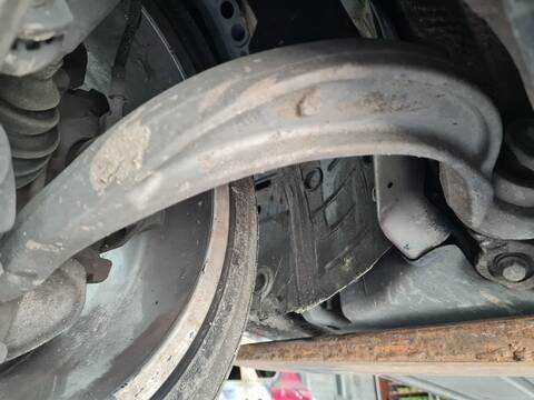 Brazo Suspension Delantero Derecho Audi A5 2.0 TFSI 132KW) COUPE 180CV