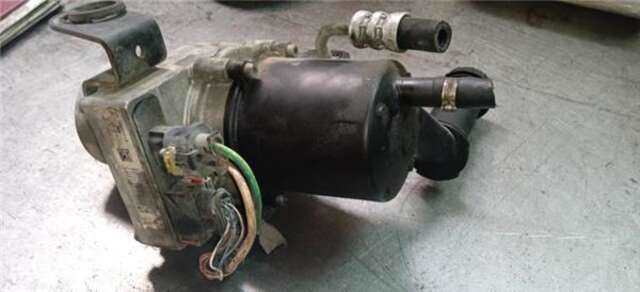 Foto 3ª: Bomba de Direccion Citroen C4 1.6 HDI [9HX (DV6ATED4)]