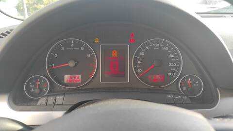 Cuadro de Instrumentos Audi A4 ALT BERLINA