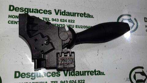 Foto 2ª: Mando Multifuncion Ford Fiesta 1.4 16V CAT 80CV 59KW [FXJB] (2005)
