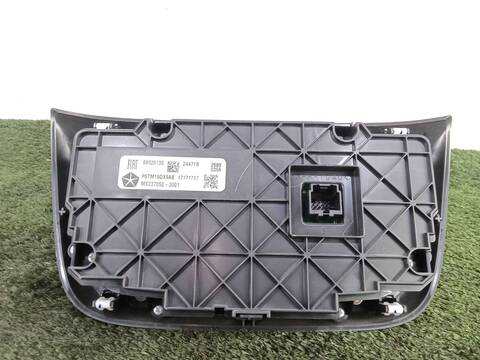 Foto 2ª: Mando Climatizador Jeep Compass 1.4 MULTIAIR 4X4 170CV 125KW [552 63 623] (2018)