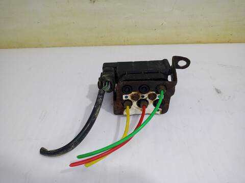 Foto 3ª: Centralita Motor ECU Audi A6 2.5 TDI QUATTRO AVANT 180CV 132KW [BAU] (2001)