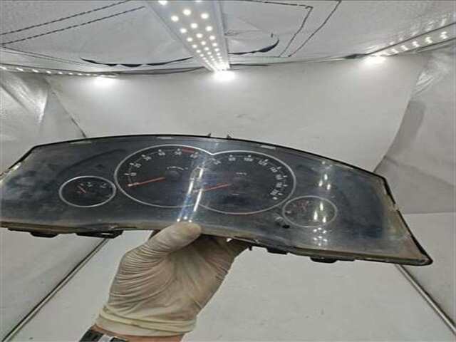 Foto 2ª: Cuadro de Instrumentos Opel Meriva 1.7 COSMO [1.7 LTR. - 92 KW 16V CDTI] [Z 17 DTR / LPL]