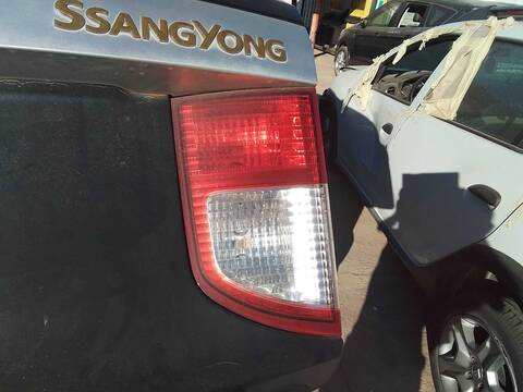 Piloto Portón Derecho Ssangyong Kyron 2.0 141CV 104KW