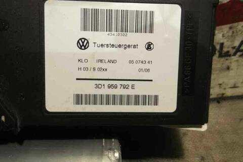 Foto 2ª: Elevalunas Eléctrico Delantero Izquierdo Volkswagen Touareg TDI V6 225CV 165KW [BKS] (2006)
