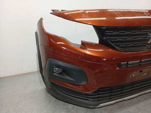 Foto 2ª: Paragolpes Delantero Peugeot Rifter 1.5 BLUEHDI 130 131CV 96KW [YHZ (DV5RC)] (2019)