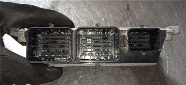Foto 3ª: Centralita Motor ECU Citroen C3 1.2 COLLECTION [1.2 LTR. - 60 KW 12V E-VTI] [HMZ]