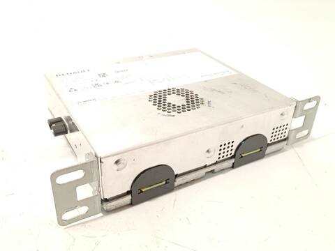 Sistema Audio Radio CD Renault Arkana 1.6 E-TECH 145 LDMU) 94CV 69KW