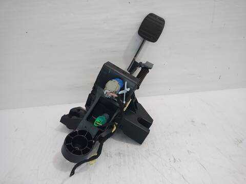 Pedal Embrague Renault Trafic L1H1 2 7T 95CV 70KW FURGON