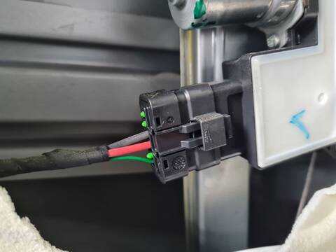 Elevalunas Eléctrico Delantero Izquierdo Renault Arkana TECHNO 140CV 103KW