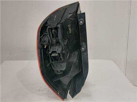 Foto 2ª: Piloto Trasero Izquierdo Renault Scenic 1.9 DCI JM14) 131CV 96KW JM) [F9Q 804] (2007)