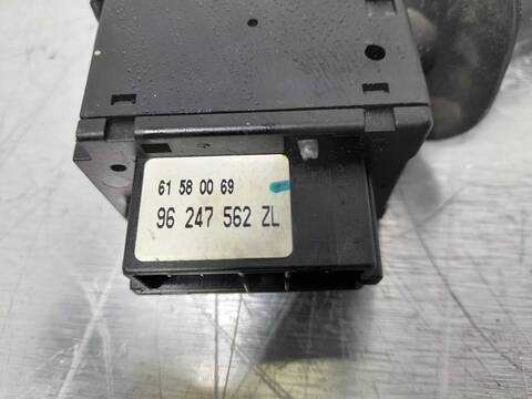 Foto 4ª: Mando Multifuncion Citroen Xantia 2.0 HDI 90/110 ATTRACTION BERLINA 90CV 66KW [RHY] (2000)