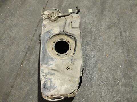 Foto 2ª: Deposito de Combustible Jeep Cherokee 2.8 CRD 4X4 163CV 120KW [ENR] (2008)