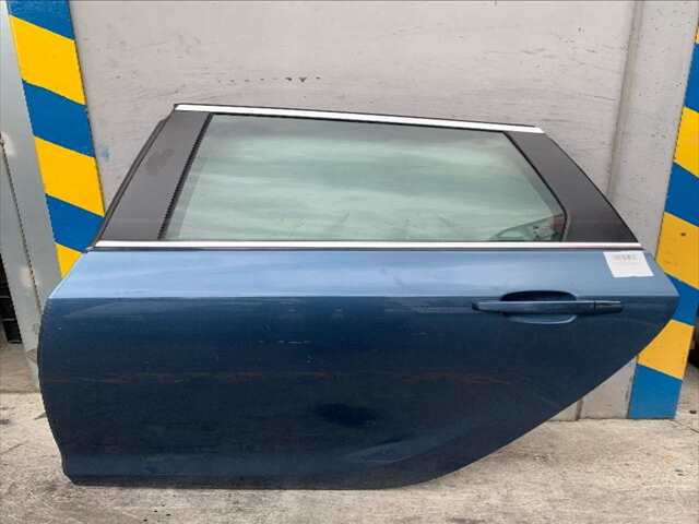 Puerta Trasera Izquierda Opel Astra 1.6 CDTI136CV 0CV