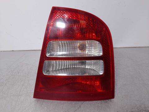Foto 3ª: Piloto Trasero Derecho Skoda Octavia AMBIENTE BERLINA 90CV 66KW [ALH] (2004)