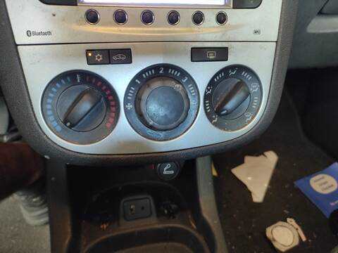 Foto 1ª: Mando Climatizador Opel Corsa A13DTR (2013)