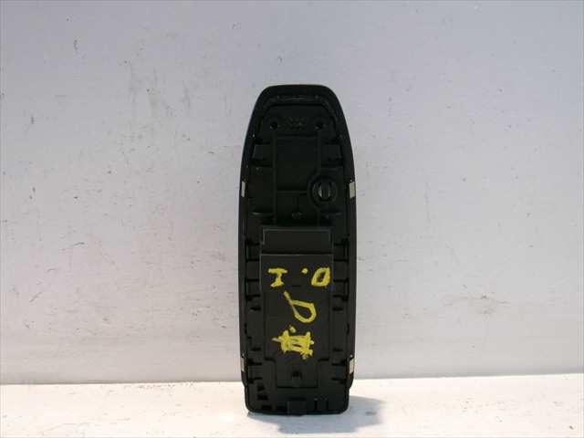 Foto 2ª: Botonera Elevalunas Dacia Duster 1.2 G 2024- [H5FA6] (2025)