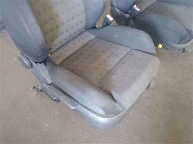 Foto 3ª: Asiento Delantero Izquierdo Volkswagen Bora 1.9 HIGHLINE [1.9 LTR. - 81 KW TDI] [ASV]