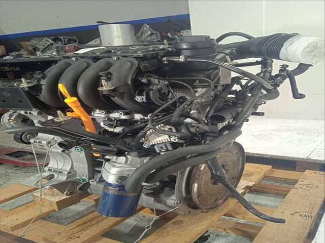 Foto 3ª: Motor Completo Volkswagen Golf 1.6 BERLINA 101CV 74KW [AEH] (1998)