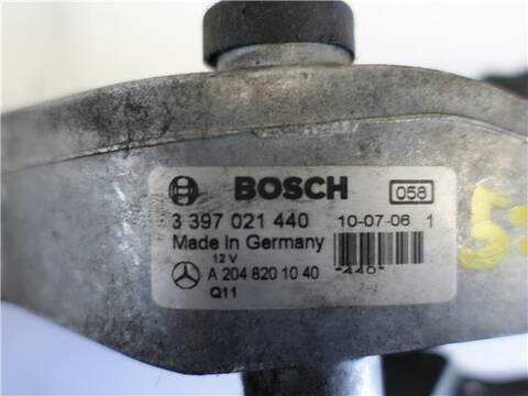 Foto 3ª: Motor Limpia Delantero Mercedes Clase C 160 2.1 C 200 CDI BLUEEFFICIENCY 204.001) BERLINA 136CV 100KW [OM 651.913] (2010)