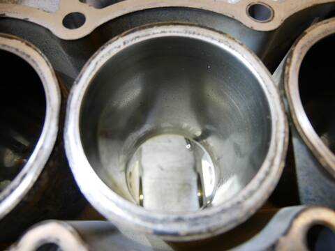 Foto 3ª: Bloque Motor Dacia Duster 91 CV 67KW [H4D470 H4D] (2022)