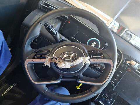Volante Hyundai Tucson MAXX MILD-HYBRID 2WD 136CV 100KW