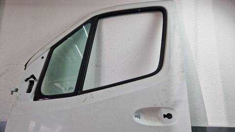 Puerta Delantera Izquierda Mercedes Sprinter 143 CV 105KW