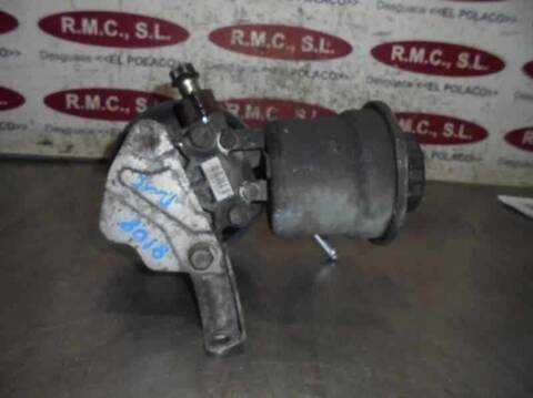 Foto 2ª: Bomba de Direccion Toyota Yaris 1.0 LINEA LUNA 68CV 50KW [1SZFE] (2003)