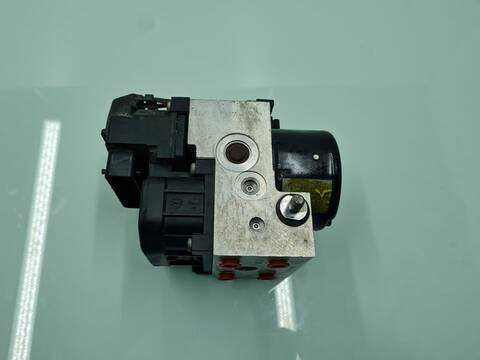 Foto 4ª: Abs Honda Civic 1.6 VTEC CAT D 16 V 1) BERLINA 110CV 81KW [D16V1] (1950)
