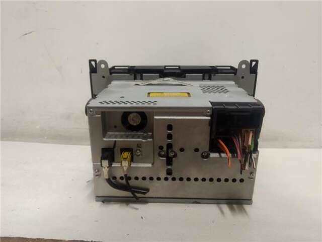 Foto 2ª: Sistema Audio Radio CD Mercedes Clase A 140 2.0 A 200 (169.033) [2.0 LTR. - 100 KW CAT] [M 266.960]