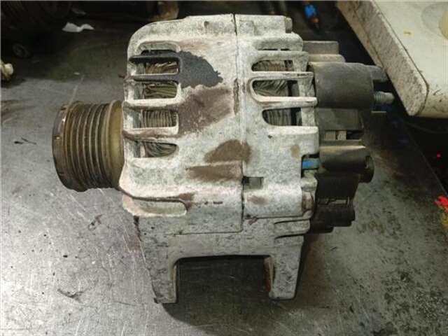 Foto 2ª: Alternador Renault Clio 1.5 LIMITED [1.5 LTR. - 55 KW DCI DIESEL FAP ENERGY]
