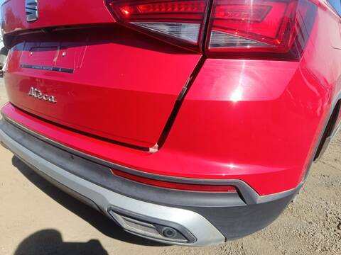 Foto 2ª: Paragolpes Trasero Seat Ateca XPERIENCE XM 150CV 110KW (2022)