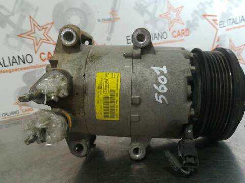 Foto 1ª: Compresor Aire Acondicionado Ford Fiesta TREND 82CV 60KW [SNJB] (2013)