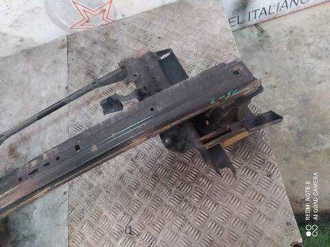 Foto 3ª: Refuerzo Paragolpes Delantero Ford Fiesta TREND 80CV 59KW [FXJB] (2005)