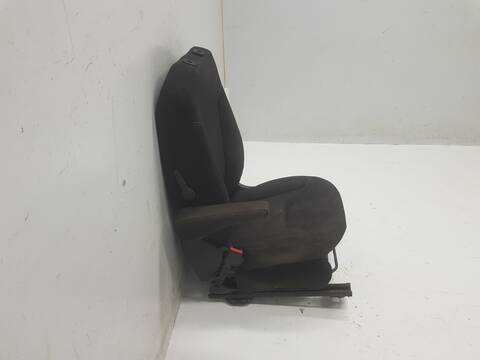Foto 3ª: Asiento Delantero Izquierdo Ford Transit AMBIENTE (2013)