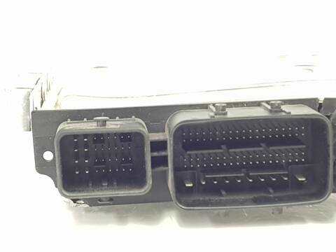 Foto 3ª: Centralita Motor ECU Renault Trafic L1H1 29T 113CV 83KW (2014)