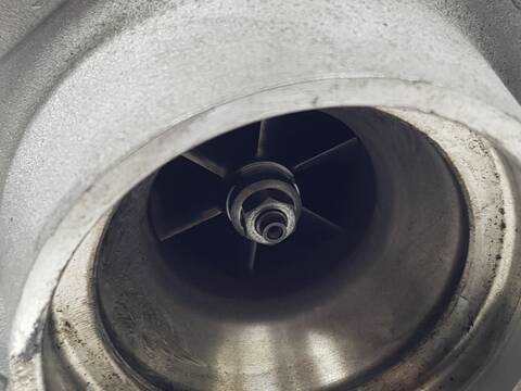 Foto 2ª: Turbocompresor Land Rover Range 2.0 D 241CV [204DTH] (2017)