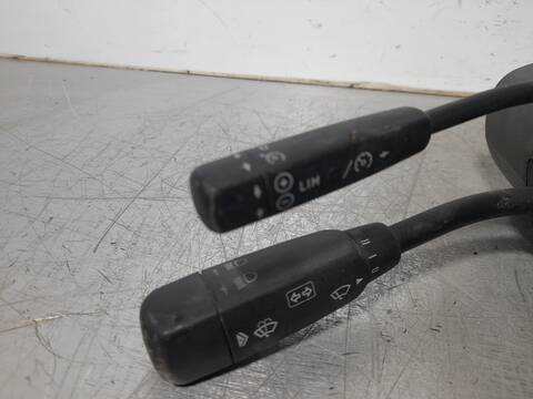 Foto 3ª: Mando Multifuncion Mercedes Clase E 180 220 T CDI 210.206) 143CV 105KW FAMILIAR [611961] (2003)
