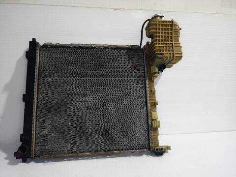 Foto 3ª: Radiador Motor Mercedes Vito 112 CDI 638.094) 122CV [OM 611] (1996)