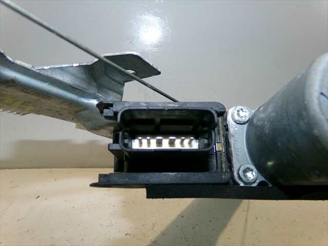 Foto 3ª: Elevalunas Eléctrico Delantero Derecho Peugeot 308 2.0 HDI 2007-2013 [RHR] (2009)