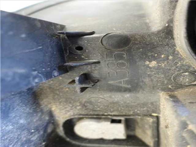 Foto 3ª: Faro Izquierdo Fiat Punto 1.9 D MULTIJET 130CV 96KW [199 A5.000] (2006)