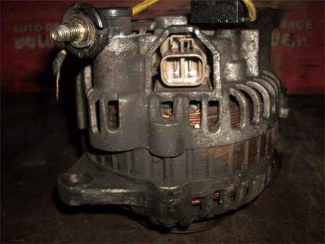 Foto 3ª: Alternador Nissan X-Trail 2.2 DCI (T30)(06.2001-_) [YD22DDTi]