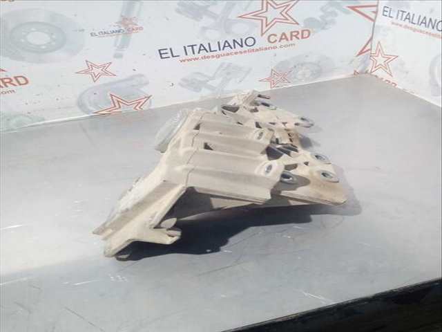 Foto 4ª: Soporte Motor Nissan Qashqai TEKNA 150CV 110KW [M9R] (2008)