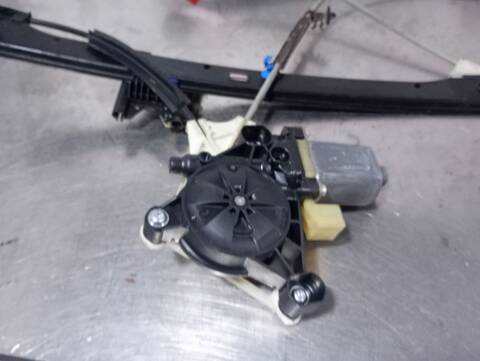 Foto 2ª: Elevalunas Eléctrico Delantero Izquierdo Audi A3 AMBIENTE 110CV 81KW [CRK] (2014)