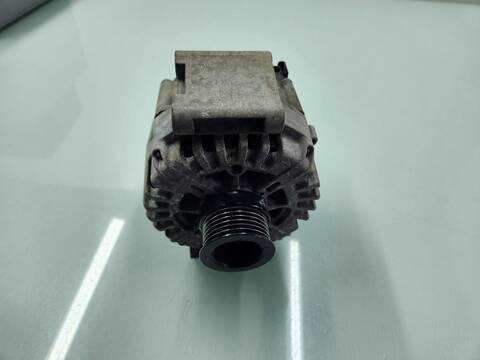 Foto 3ª: Alternador Mercedes Clase G 230 GLC 250 D 4MATIC 253.909) 204CV 150KW [651921] (2024)